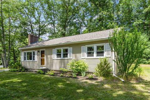 4 Windmill Dr, Maynard, MA 01754 photo 3