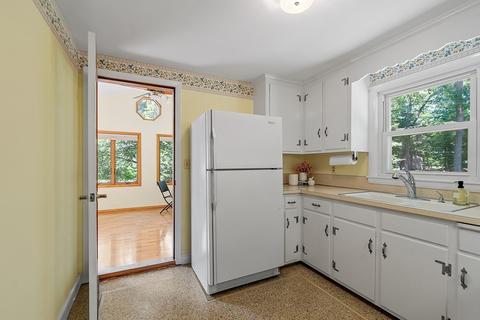 4 Windmill Dr, Maynard, MA 01754 photo 14