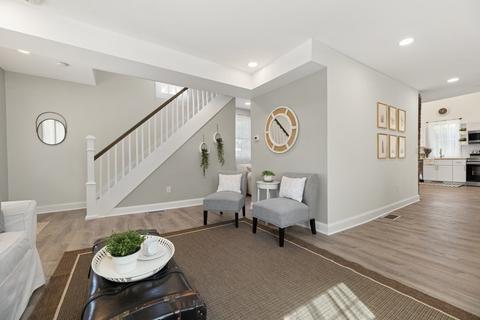31 Montmorenci St, Springfield, MA 01107 photo 6