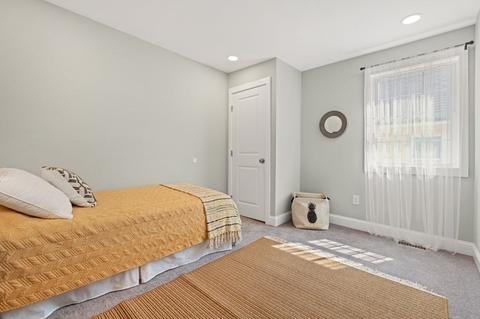 31 Montmorenci St, Springfield, MA 01107 photo 22