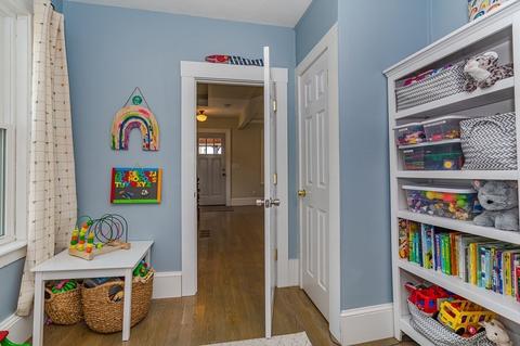 17 Arlington St, Reading, MA 01867 photo 11