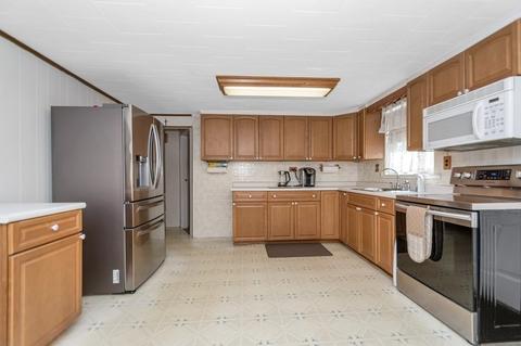 35 Arthur Ave, Dracut, MA 01826 photo 11