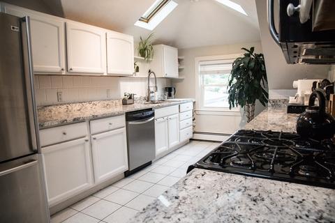 38 West St #3, Beverly, MA 01915 photo 5