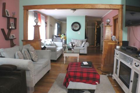 7 View St, Worcester, MA 01610 photo 10
