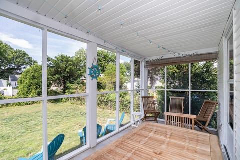 154 Ellsworth Ave, Springfield, MA 01118 photo 8