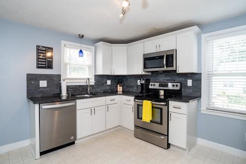 154 Ellsworth Ave, Springfield, MA 01118 photo 21