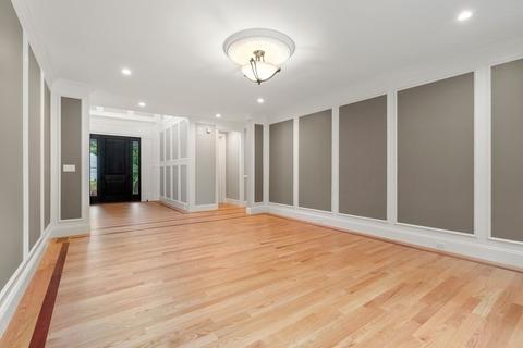 11 Gatewood Dr, Needham, MA 02492 photo 7