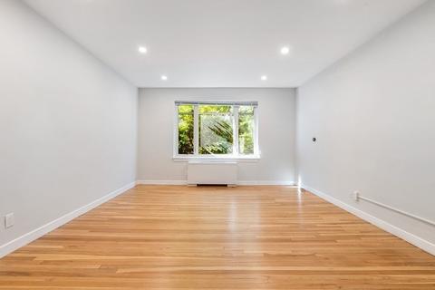 94 Griggs Rd #2, Brookline, MA 02446 photo 2