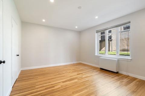 94 Griggs Rd #2, Brookline, MA 02446 photo 17