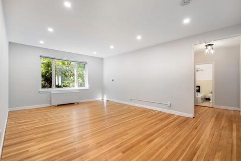 94 Griggs Rd #2, Brookline, MA 02446 photo 1