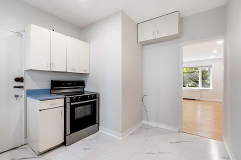 94 Griggs Rd #2, Brookline, MA 02446 photo 8