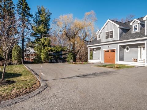 174 Pine St #201, Danvers, MA 01923 photo 1
