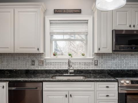 174 Pine St #201, Danvers, MA 01923 photo 4