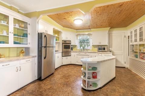 51 Pine St, Stoneham, MA 02180 photo 13