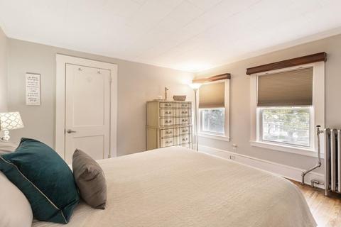 51 Pine St, Stoneham, MA 02180 photo 16