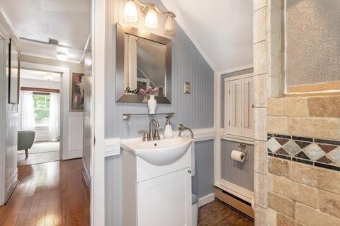 51 Pine St, Stoneham, MA 02180 photo 18