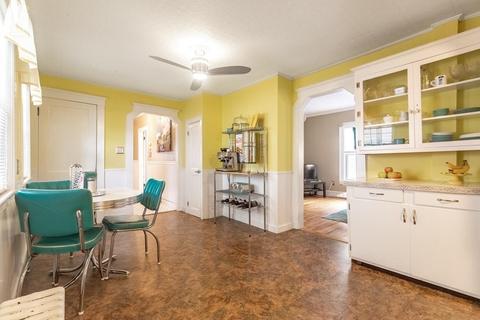 51 Pine St, Stoneham, MA 02180 photo 12
