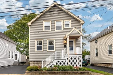 51 Pine St, Stoneham, MA 02180 photo 1