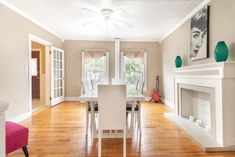 51 Pine St, Stoneham, MA 02180 photo 7
