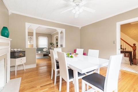 51 Pine St, Stoneham, MA 02180 photo 6