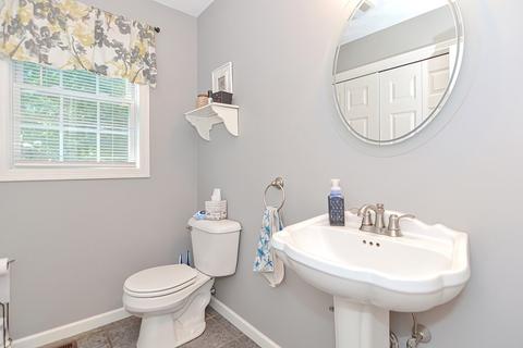 14 Michael Rd, Attleboro, MA 02703 photo 13