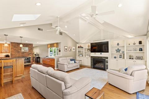 5 Tower Rd, Gloucester, MA 01930 photo 11