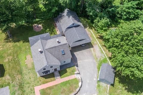 16 Crescent St, Lancaster, MA 01523 photo 2
