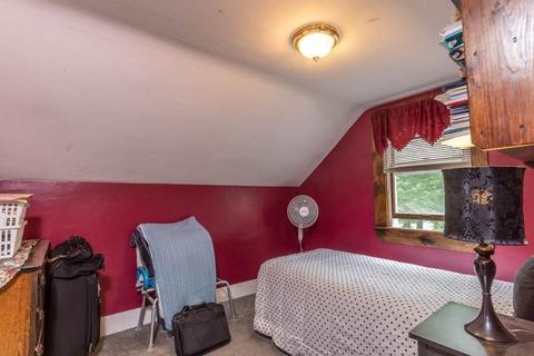 16 Crescent St, Lancaster, MA 01523 photo 12