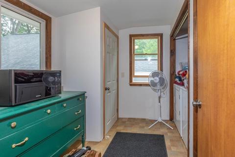 16 Crescent St, Lancaster, MA 01523 photo 7