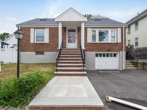 35 Bryant St, Everett, MA 02149 photo 1