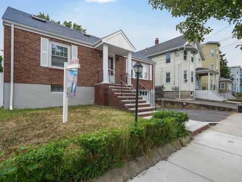 35 Bryant St, Everett, MA 02149 photo 4