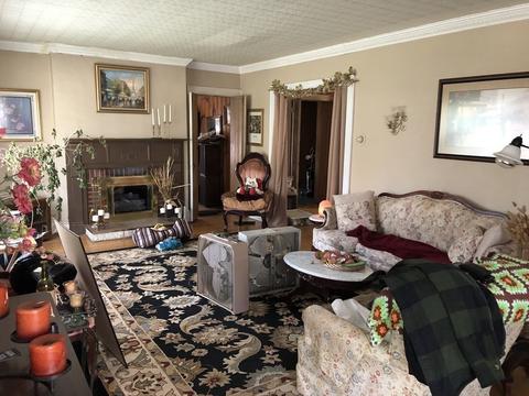 88 Wayne St, Springfield, MA 01118 photo 2