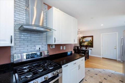 9 Peach Tree Ln, Danvers, MA 01923 photo 13