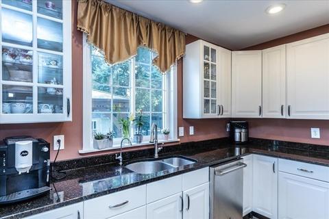 9 Peach Tree Ln, Danvers, MA 01923 photo 11