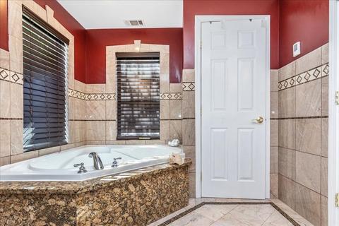 9 Peach Tree Ln, Danvers, MA 01923 photo 28