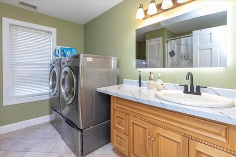 9 Peach Tree Ln, Danvers, MA 01923 photo 32