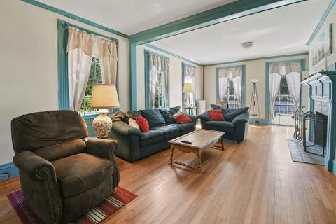 257 Main St, Douglas, MA 01516 photo 6