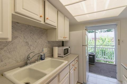 124 Jamestown Dr #D, Springfield, MA 01108 photo 14