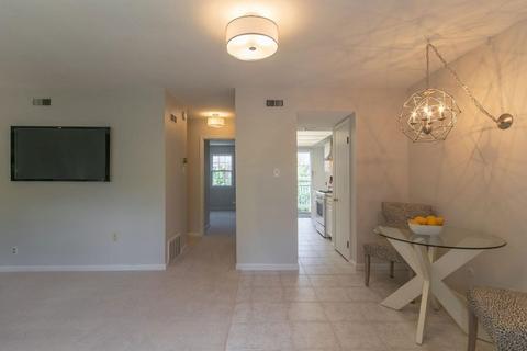 124 Jamestown Dr #D, Springfield, MA 01108 photo 8