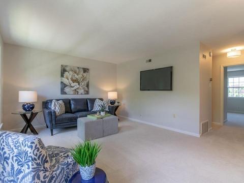 124 Jamestown Dr #D, Springfield, MA 01108 photo 3