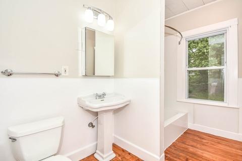 175 Maple St #2, Danvers, MA 01923 photo 27
