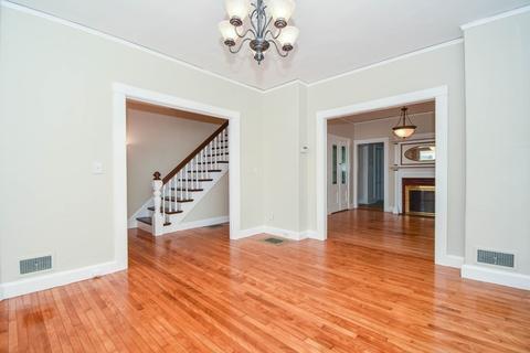 175 Maple St #2, Danvers, MA 01923 photo 8