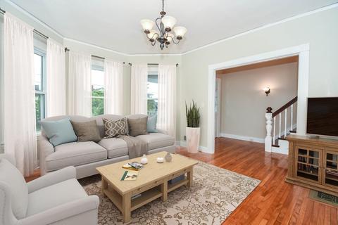 175 Maple St #2, Danvers, MA 01923 photo 6