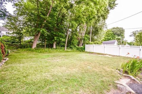 175 Maple St #2, Danvers, MA 01923 photo 39