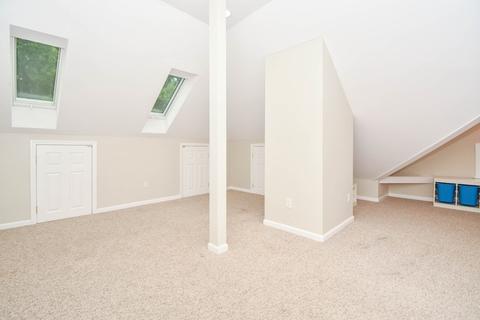 175 Maple St #2, Danvers, MA 01923 photo 32