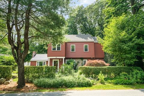 504 Maple St, Franklin, MA 02038 photo 1