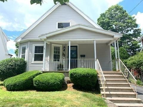 29 Upland Rd, Stoneham, MA 02180 photo 1