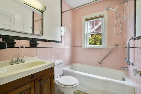 29 Upland Rd, Stoneham, MA 02180 photo 16