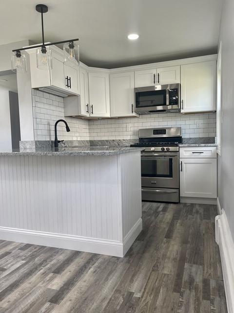 156 Globe St, Fall River, MA 02724 photo 3