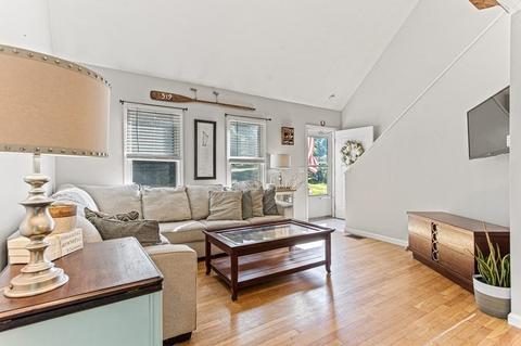33 County Rd, Mashpee, MA 02649 photo 9